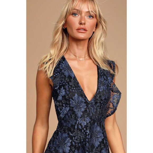 NWT Lulus Molinetto Navy Blue Lace Ruffled Tiered Sleeveless Maxi Dress XL - Picture 4 of 13